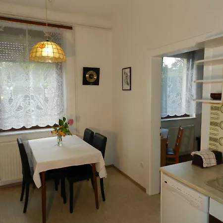 Appartement With Free Car Parking, Wifi And Bikes For Free *