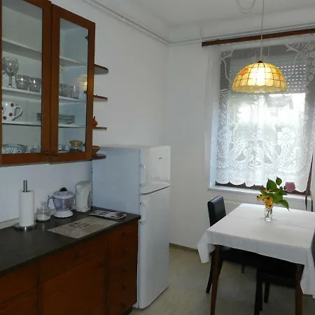 Apartment With Free Car Parking, Wifi And Bikes For Free Laibach